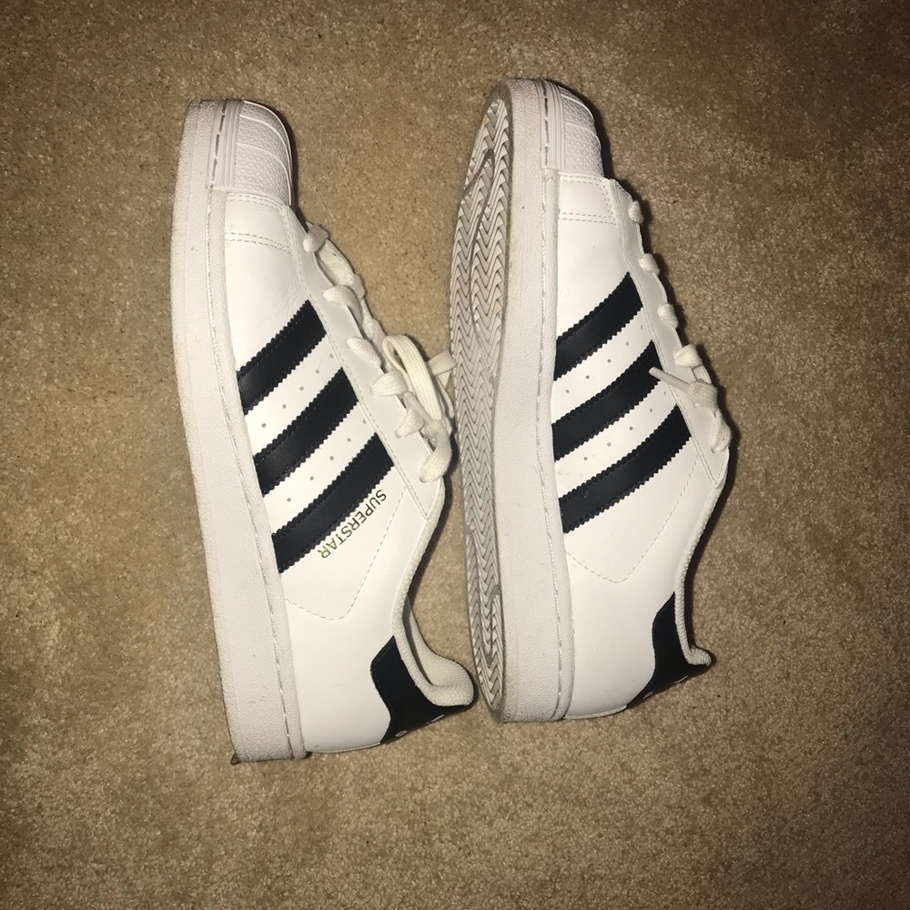 Adidas Superstar Sneakers Sz. 7M/8.5W EUC